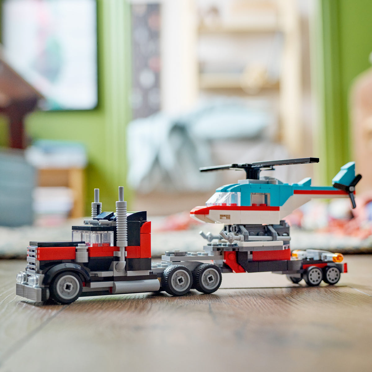 LEGO Creator 31146 Flatbed Truck with Helicopter