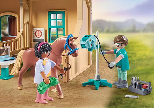 Playmobil 71352 Riding Therapy and Veterinary Practice