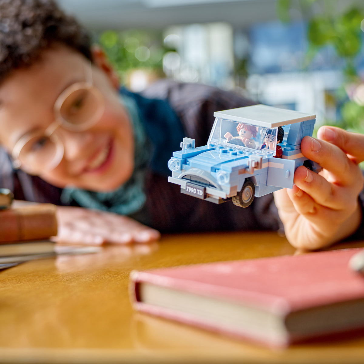 LEGO Harry Potter TM 76424 Flying Ford Anglia™