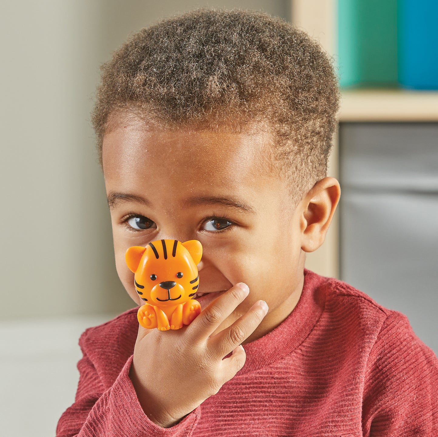 Learning Resources Peekaboo Safari Playset