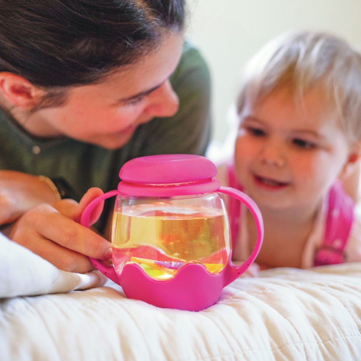 Glo Pals Mini Sensory Play Jar Pink