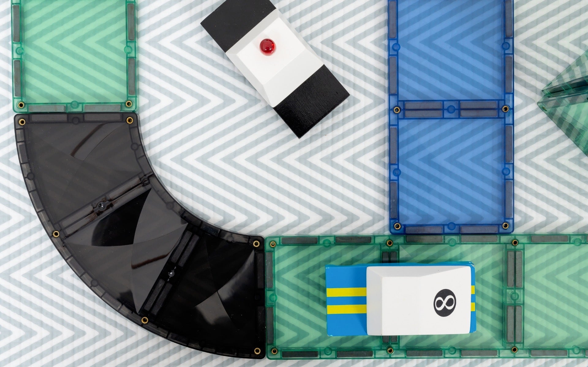 Connetix Tiles Ramps & Intersections Pack 16 pc