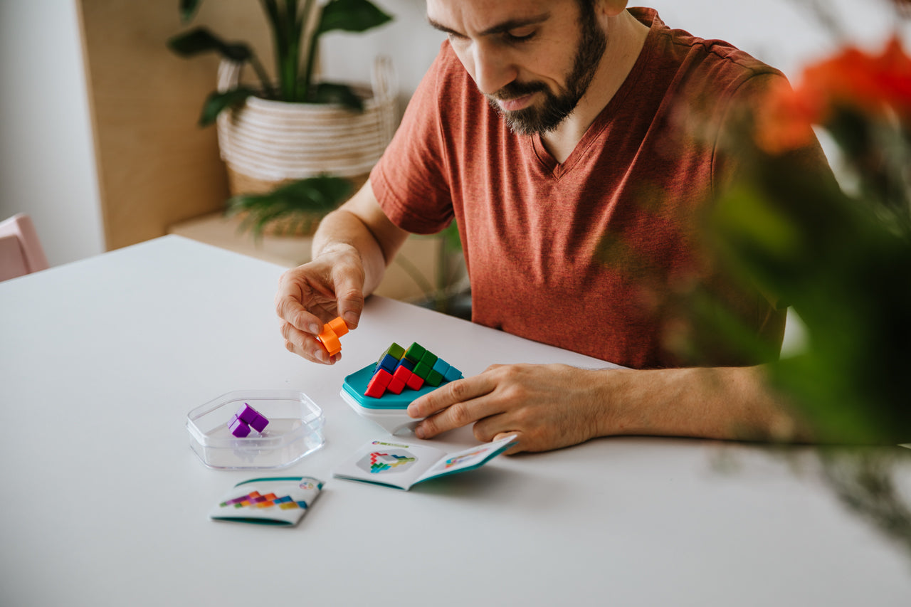 Smart Games Zigzag Puzzler