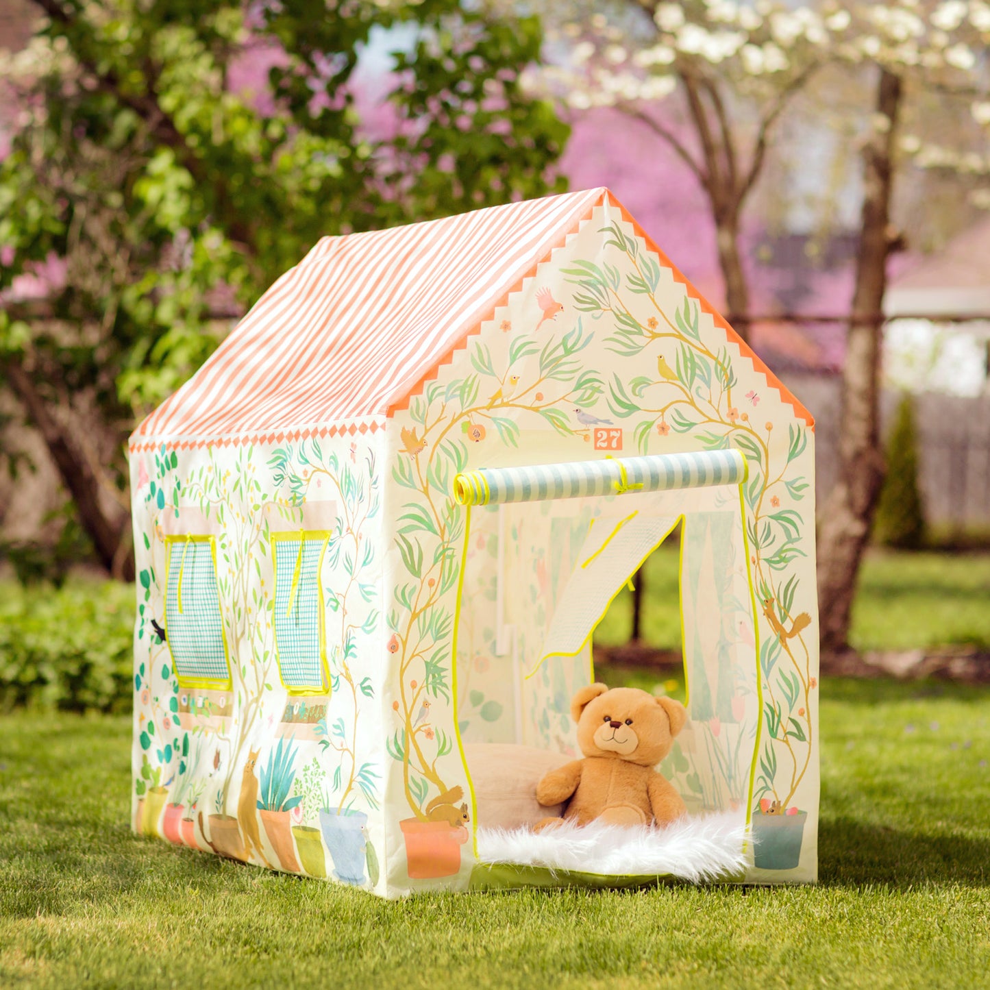 Djeco Playhouse Tent
