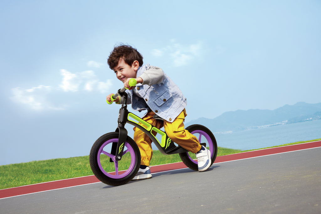 Hape New Explorer Balance Bike Green