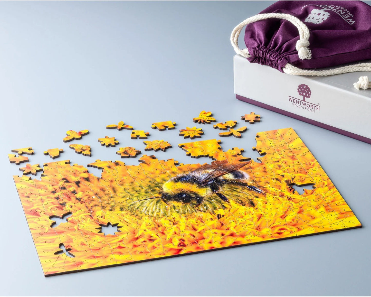 Wentworth Wooden Puzzles Busily Buzzing Bumblebee - Mega 500 Pieces