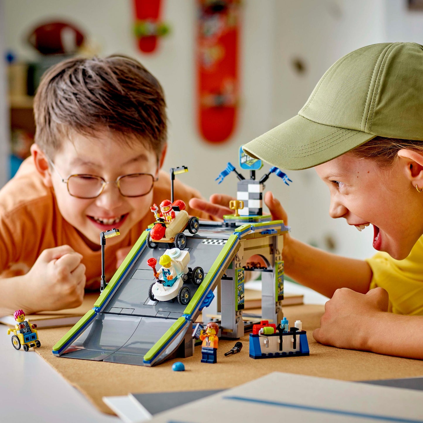 Lego City Great Vehicles 60460 No Limits: Race Car Ramp Track