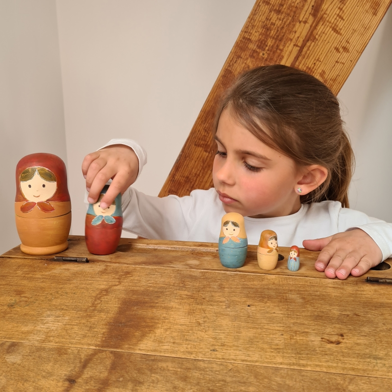 Egmont Toys Russian Dolls Paint Your Own