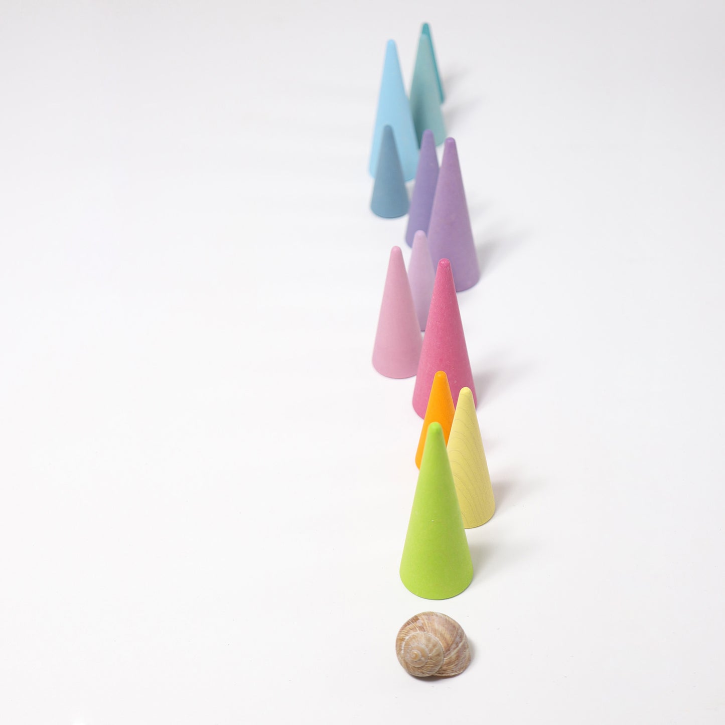 Grimms Pastel Rainbow Forest