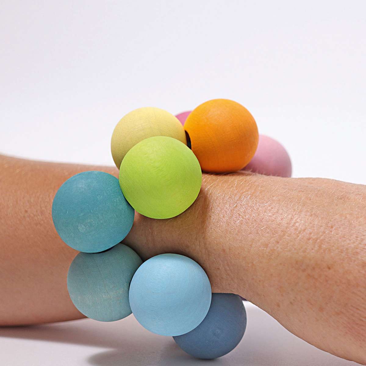 Grimms Pastel Beads Grasper