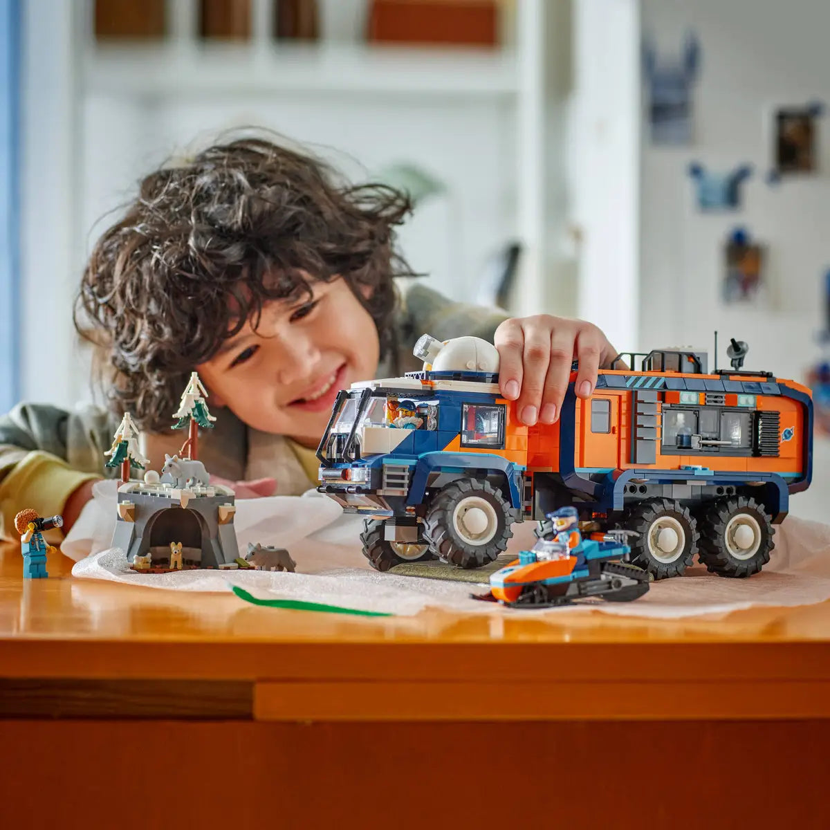 Lego City Exploration 60471 Arctic Explorer Science Lab Truck