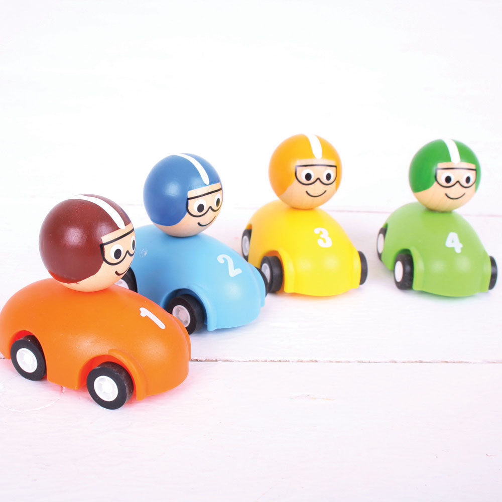 BigJigs Pull Back Racing Car (1 Chosen at Random))