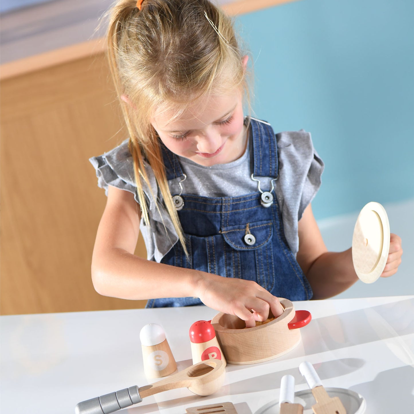 Hape All Inclusive Cook & Serve Set