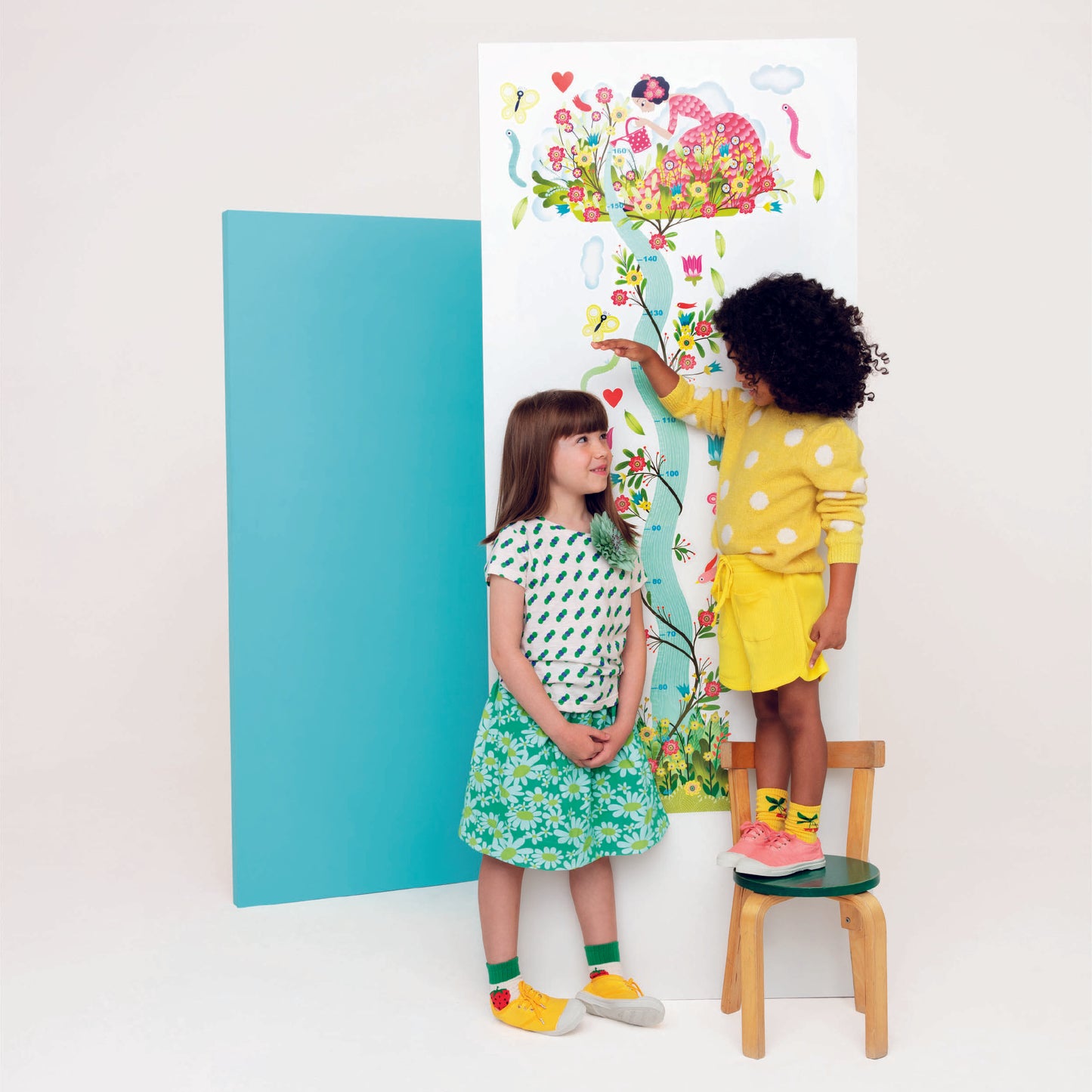 Djeco Young Girl in the Garden Height Chart
