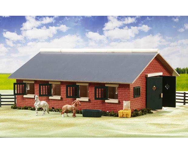 Breyer 59209 Deluxe Stable Set