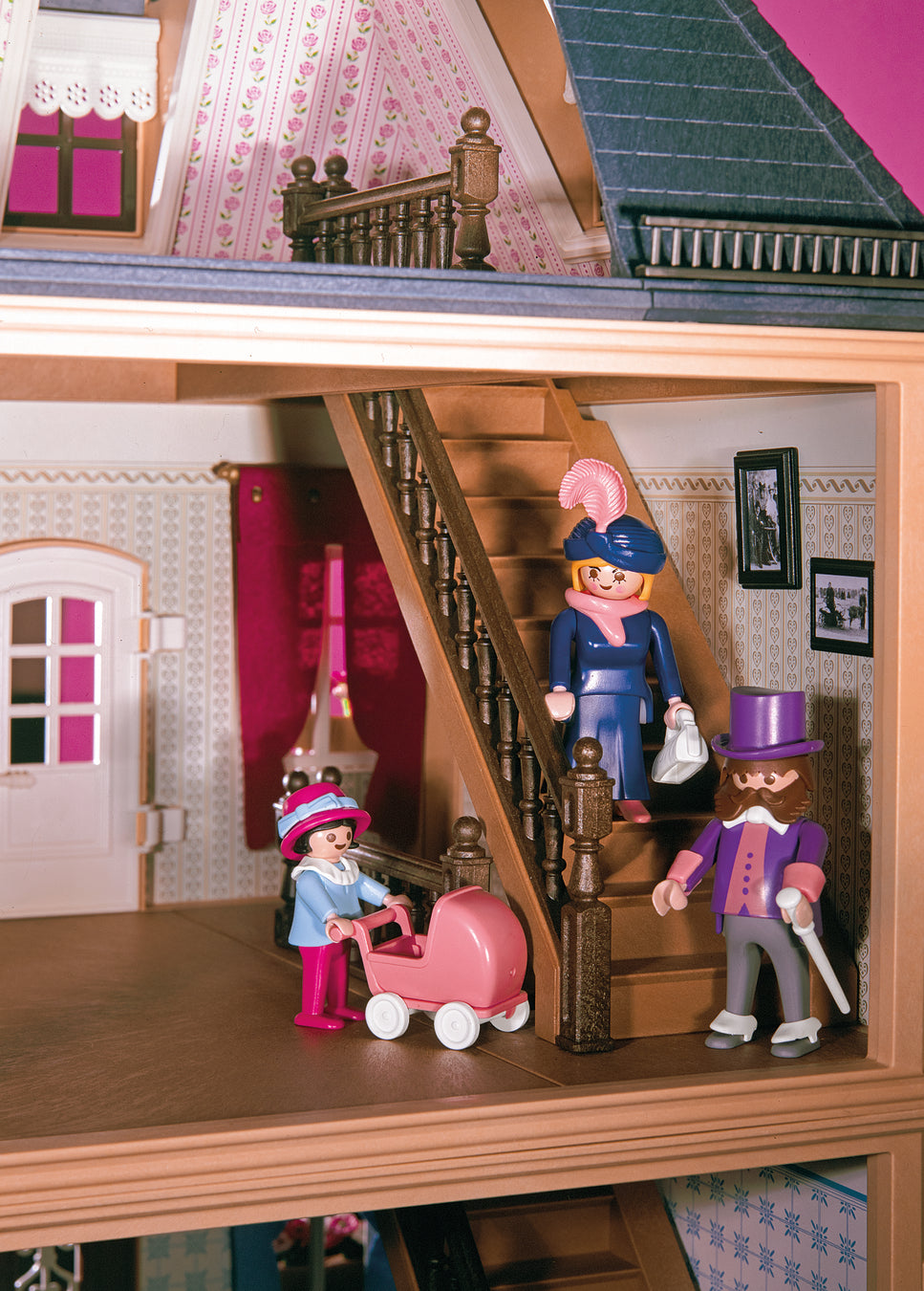 Playmobil Plus 70890 Large Victorian Dollhouse