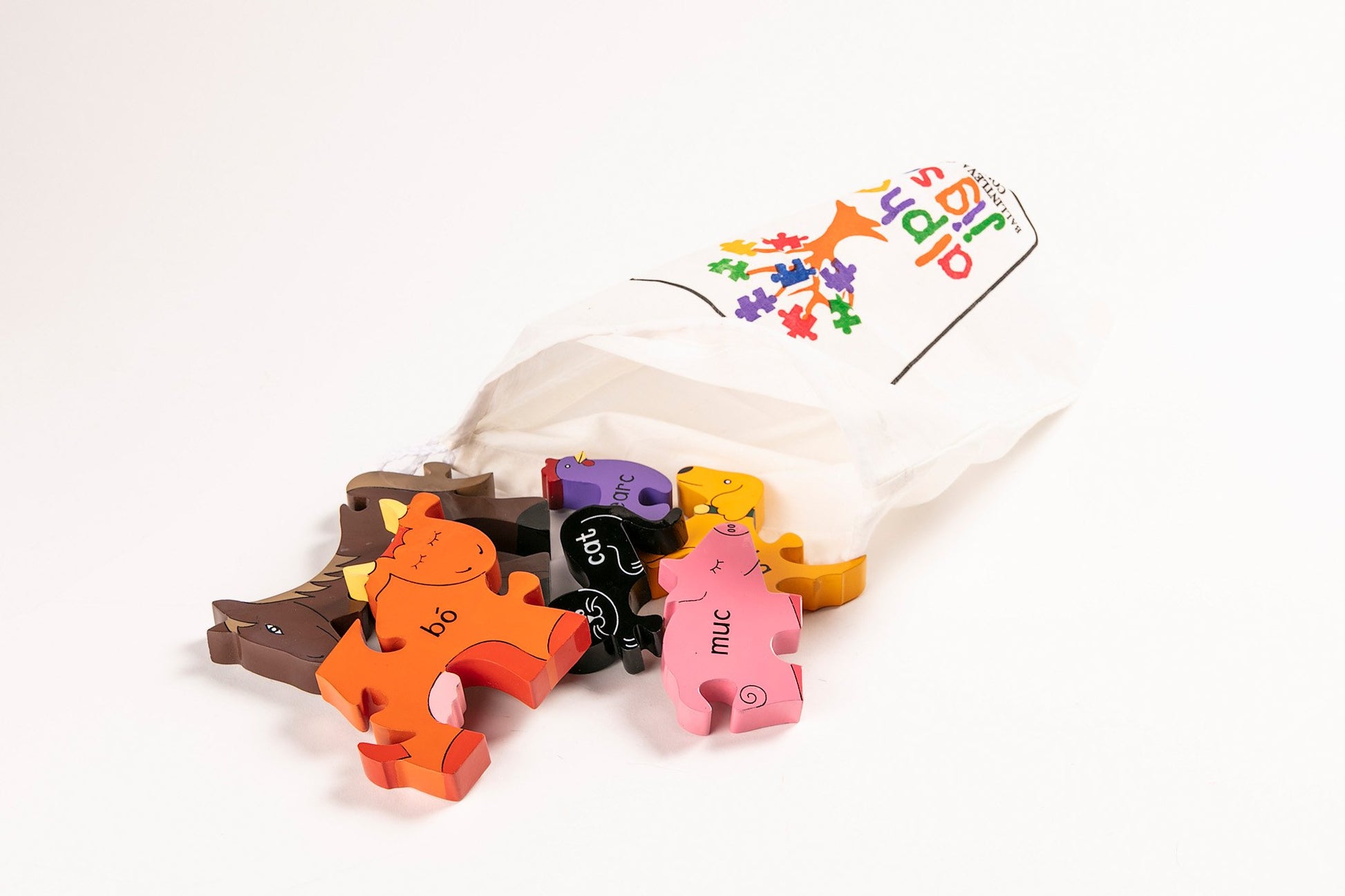 Alphabet Jigsaws Farm Animals in Irish Jigsaw Puzzle (As Gaeilge)