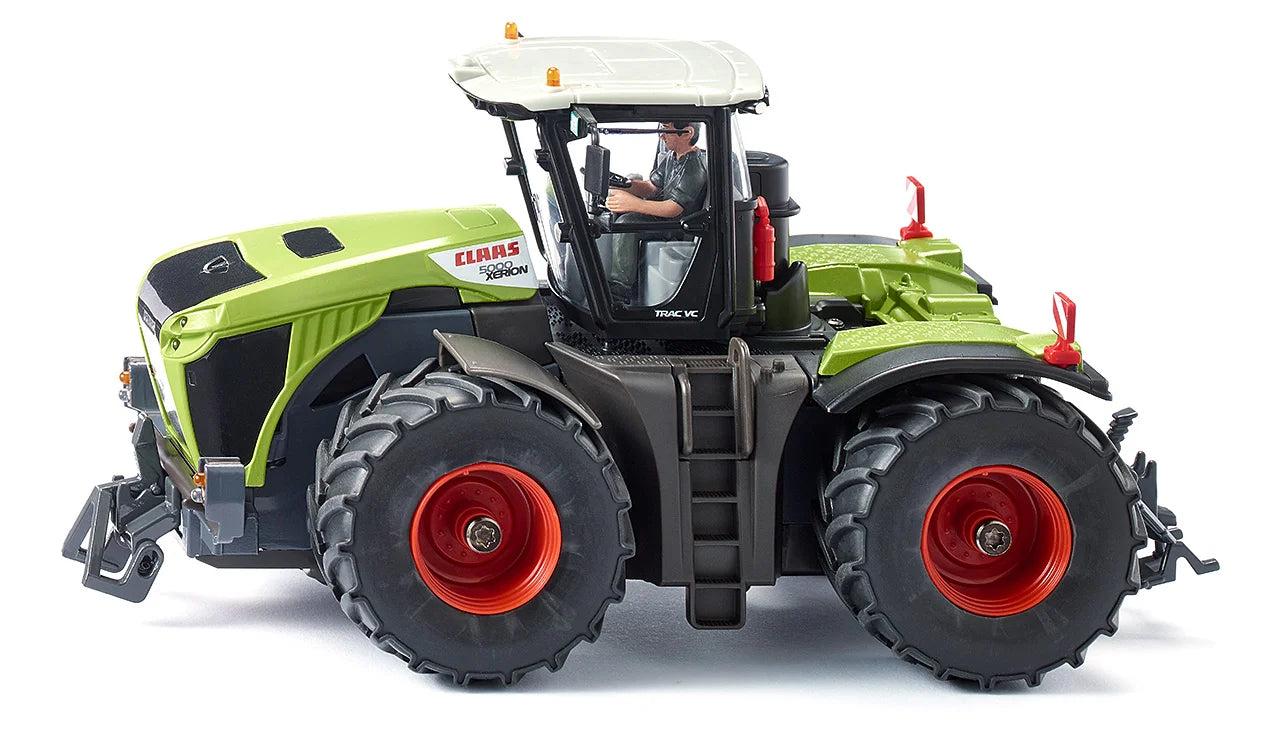 Siku 1:32 Claas Xerion 5000 Trac Vc W/Bluetooth App Control