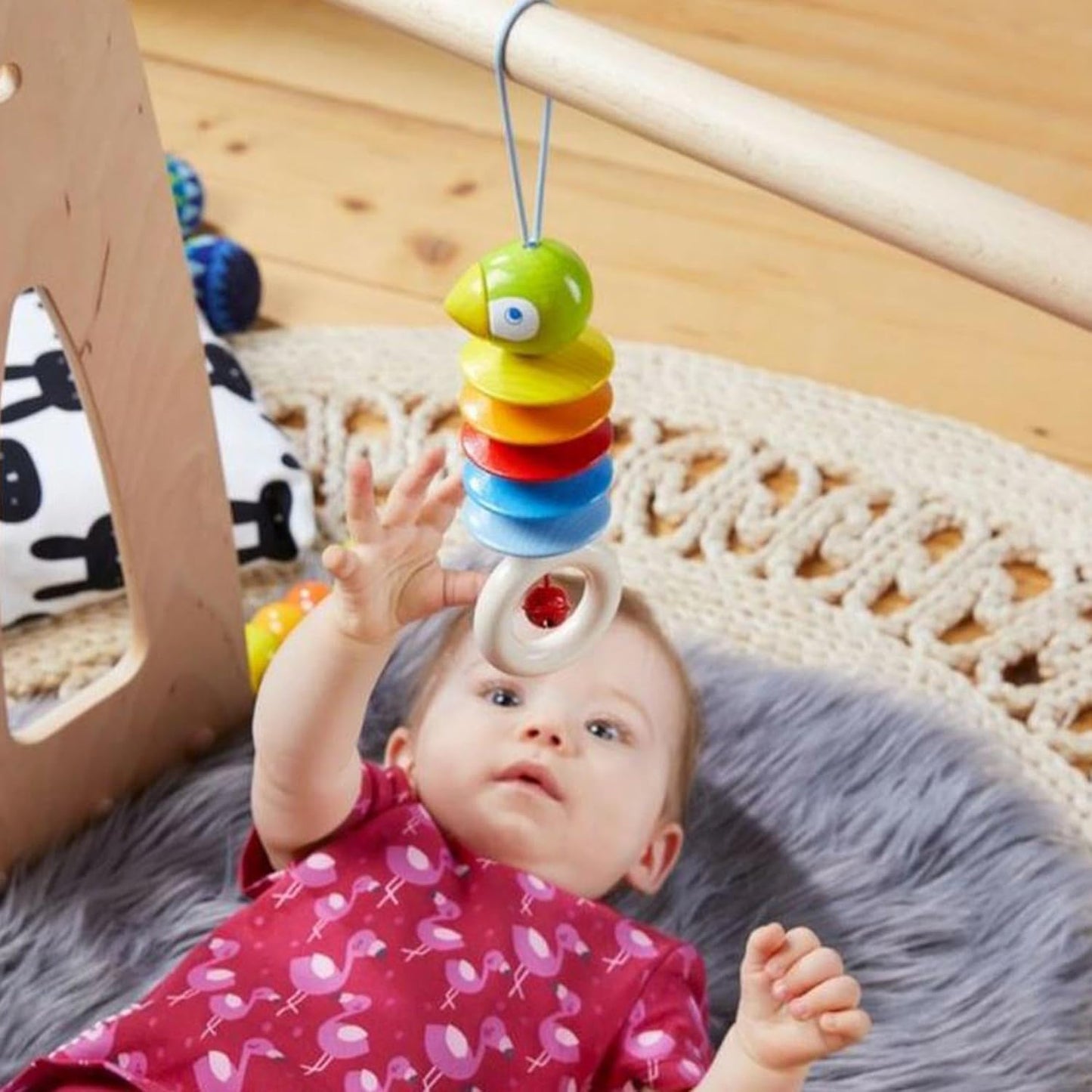 Haba Dangling Figure Parrot