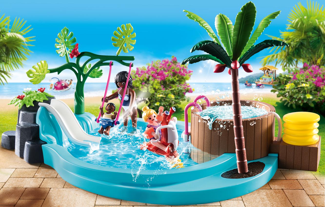 Playmobil 70611 Family Fun Aqua Park Children's Pool with Slide