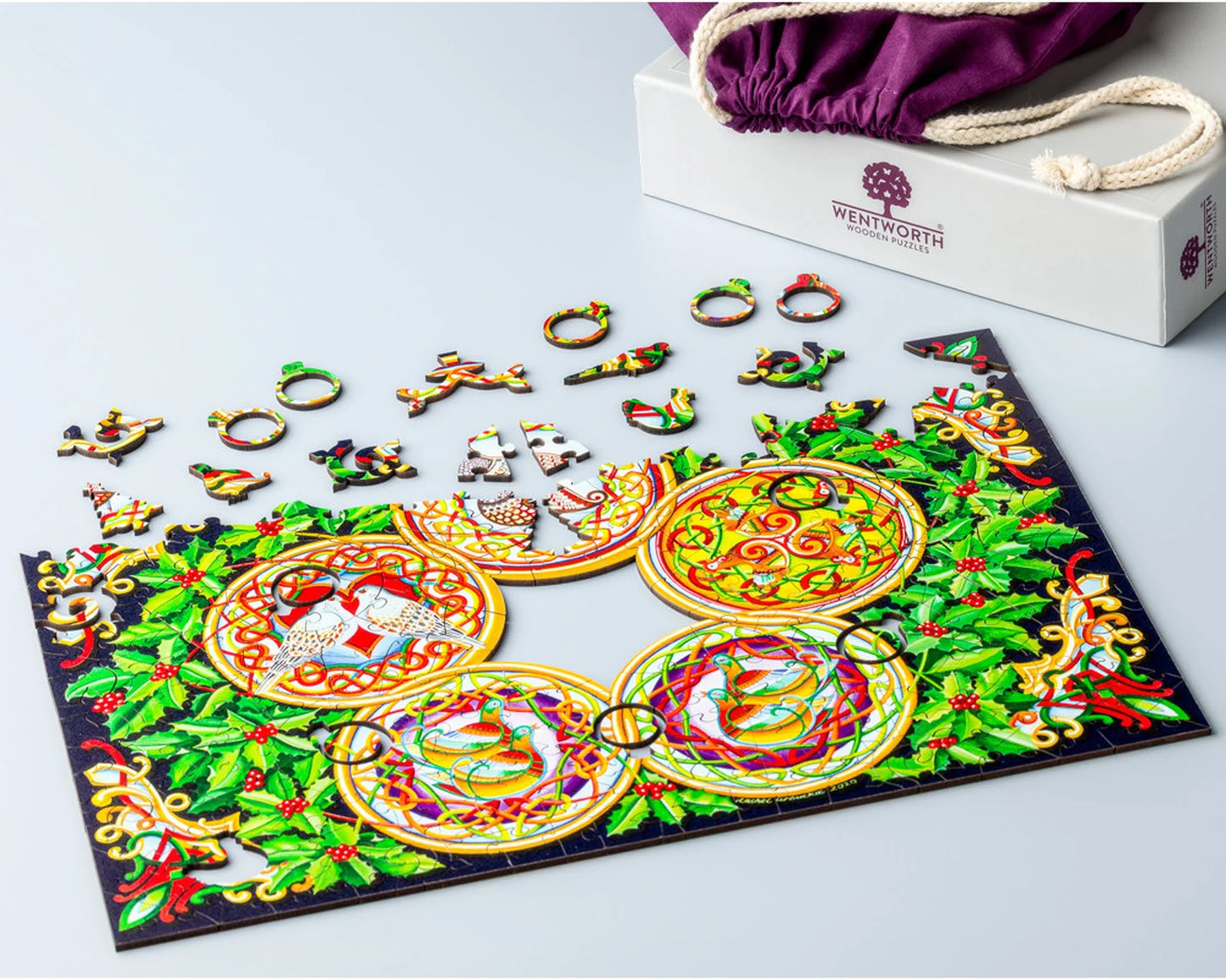Wentworth Wooden Puzzles Five Gold Rings - Maxi 250 Pieces
