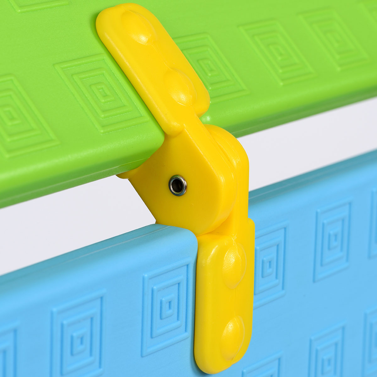 Educational Advantage Constructa Den