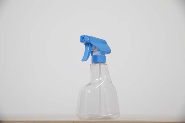 EDX Education Water Play Spray Bottle