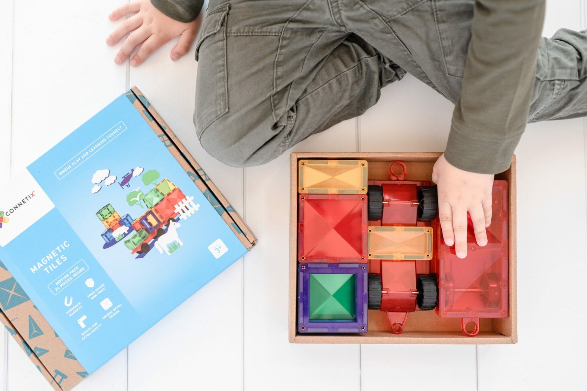 Connetix Tiles Rainbow 24 Piece Motion Pack