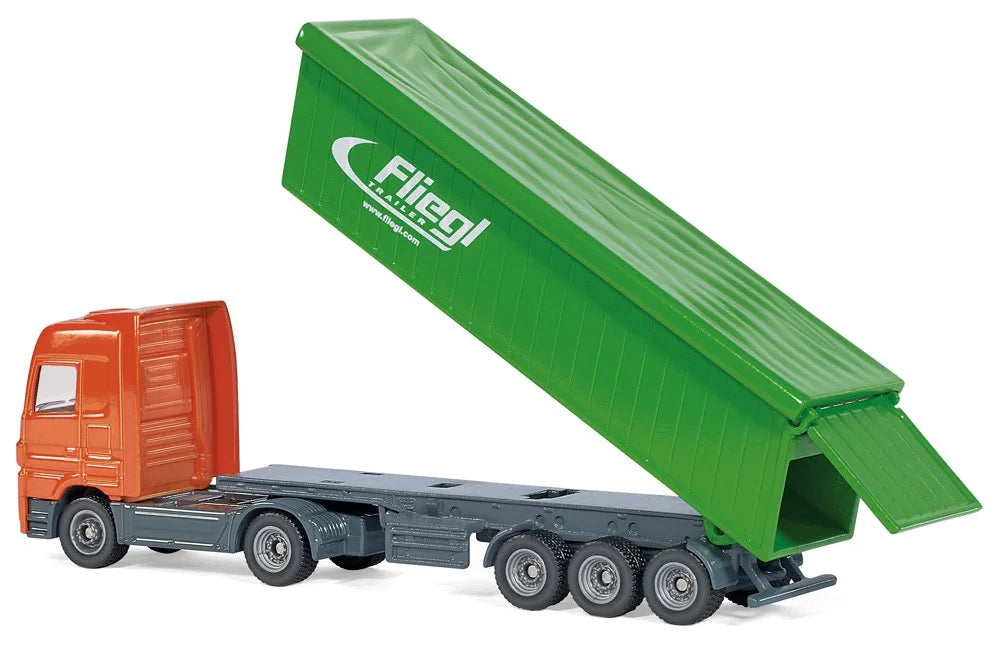 Siku 1:87 Truck With Fliegl Trailer And Roof