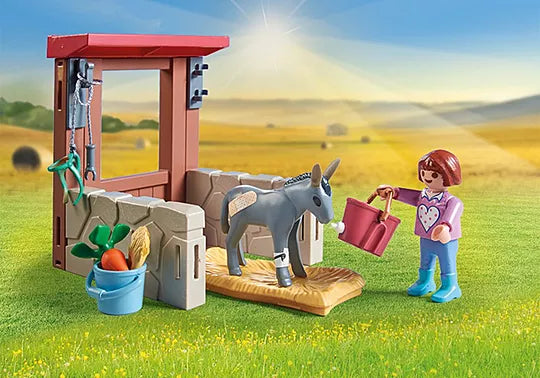 Playmobil 71471 Country Farmyard Veterinarian Starter Pack