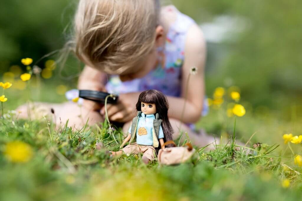 Lottie Fossil Hunter