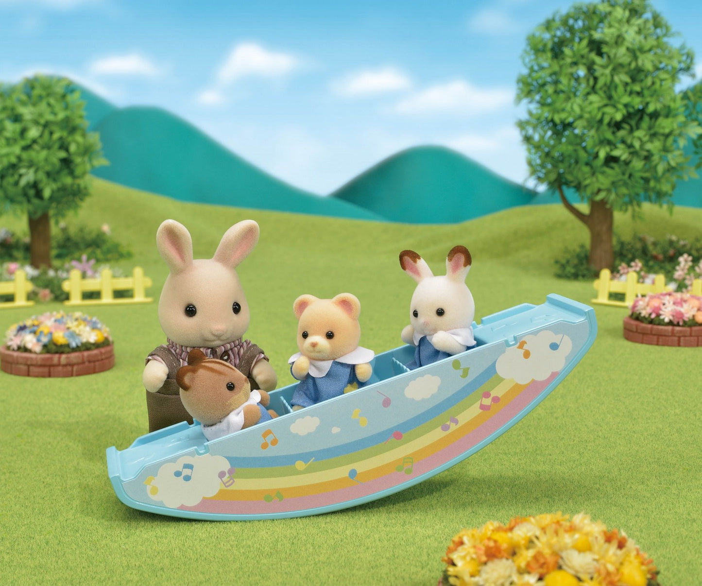 Sylvanian Families Sunshine Nursery Bus