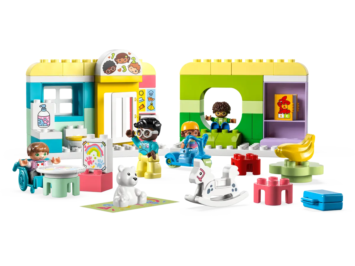 Lego Duplo 10992 Life At The Day Nursery (R)