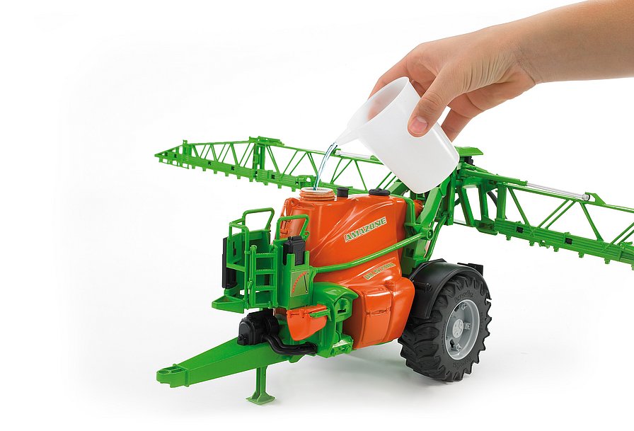Bruder Amazone UX 5200 trailed field sprayer