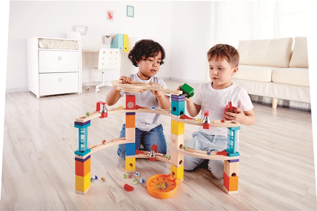 Hape Quadrilla Castle Escape