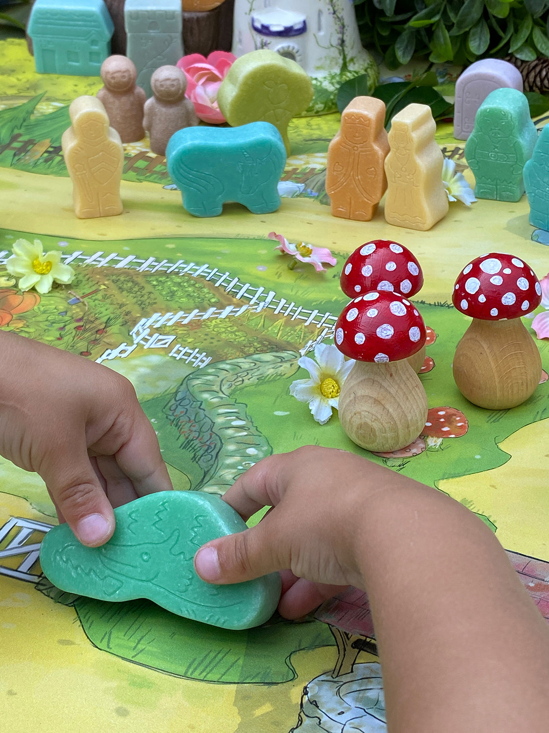 Yellow Door Little Lands – Fantasy Figures