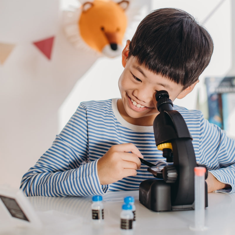 Bresser Natioanl Geographic Telescope + Microscope Set For Advanced Users