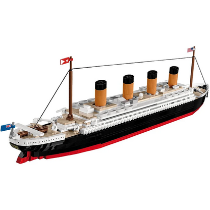 Cobi R.M.S. Titanic 1:450