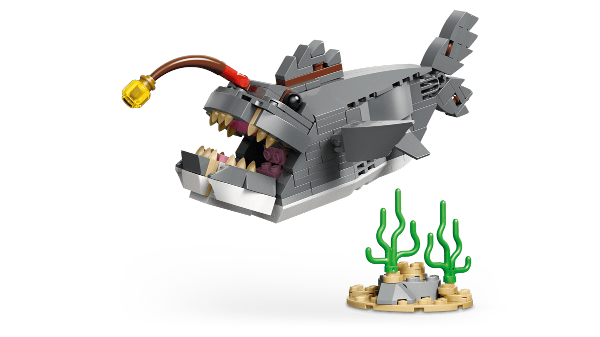 Lego Creator 31381 Fierce Shark with a Treasure Chest
