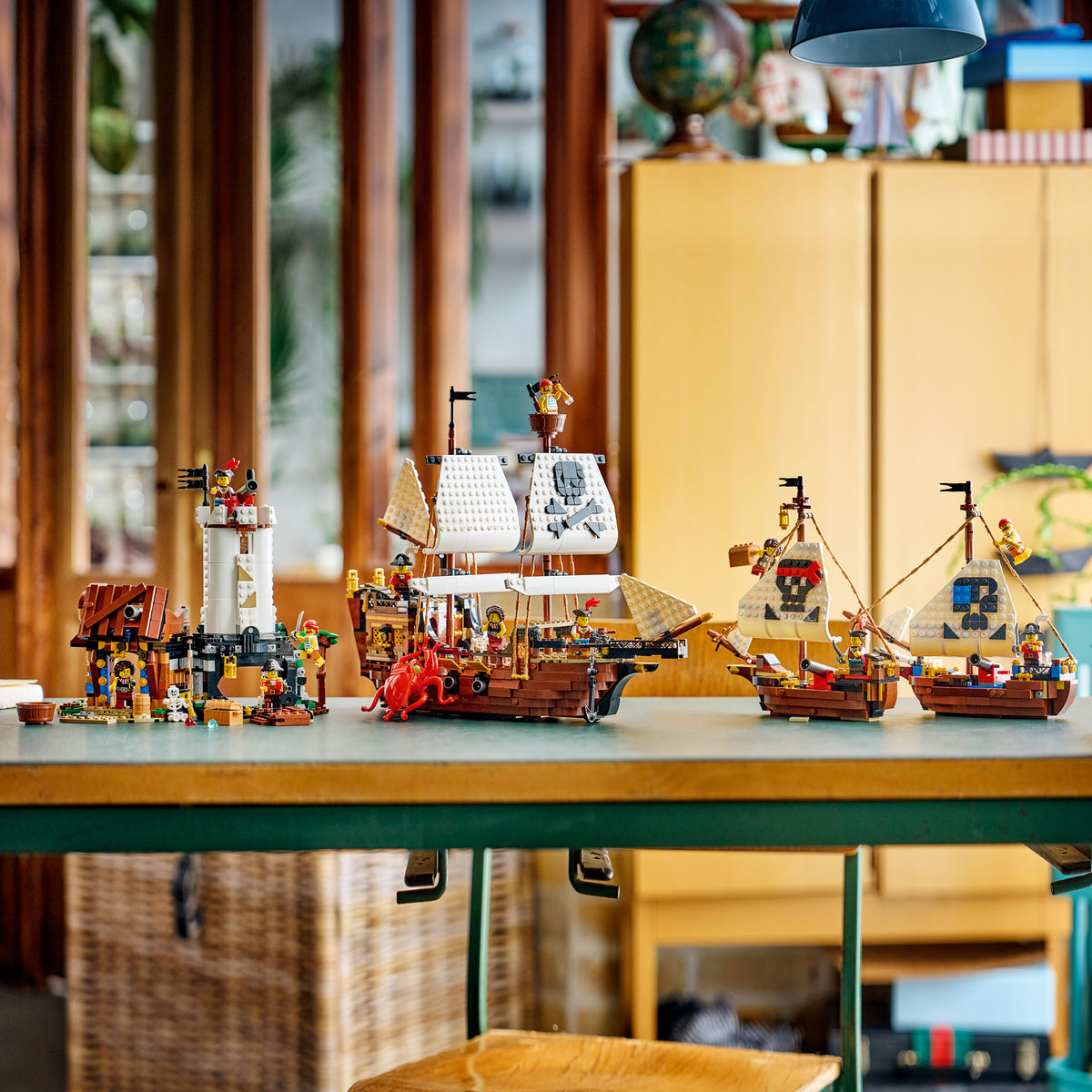 LEGO Creator 31387 Iconic Pirate Ship