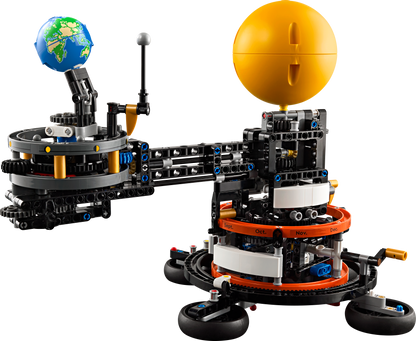 LEGO Technic 42179 Planet Earth and Moon in Orbit