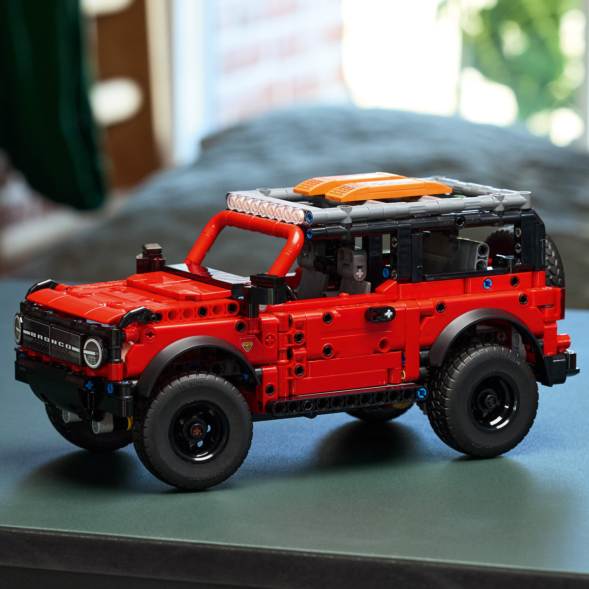 LEGO Technic 42213 Ford Bronco® SUV