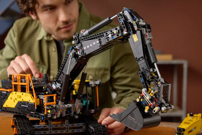 Lego Technic 42215 Volvo EC500 Hybrid Excavator