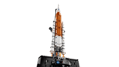 Lego Technic 42221 NASA Artemis Space Launch System Rocket