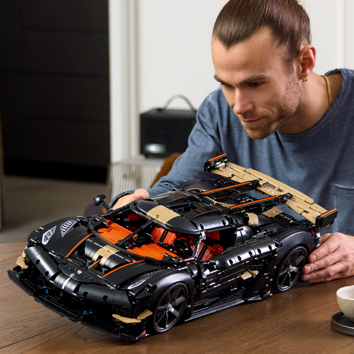LEGO Technic 42232 Koenigsegg Sadair's Spear Megacar