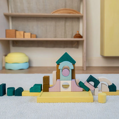 Grimms Small Building Set Movement