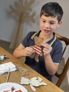 Egmont Toys Jumping Jack Bear to Paint