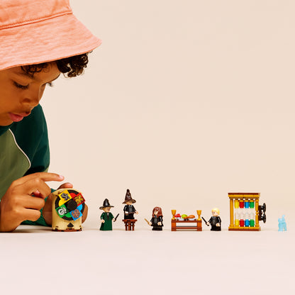 LEGO Harry Potter TM 76460 Hogwarts™ Castle: Sorting Hat™ Ceremony