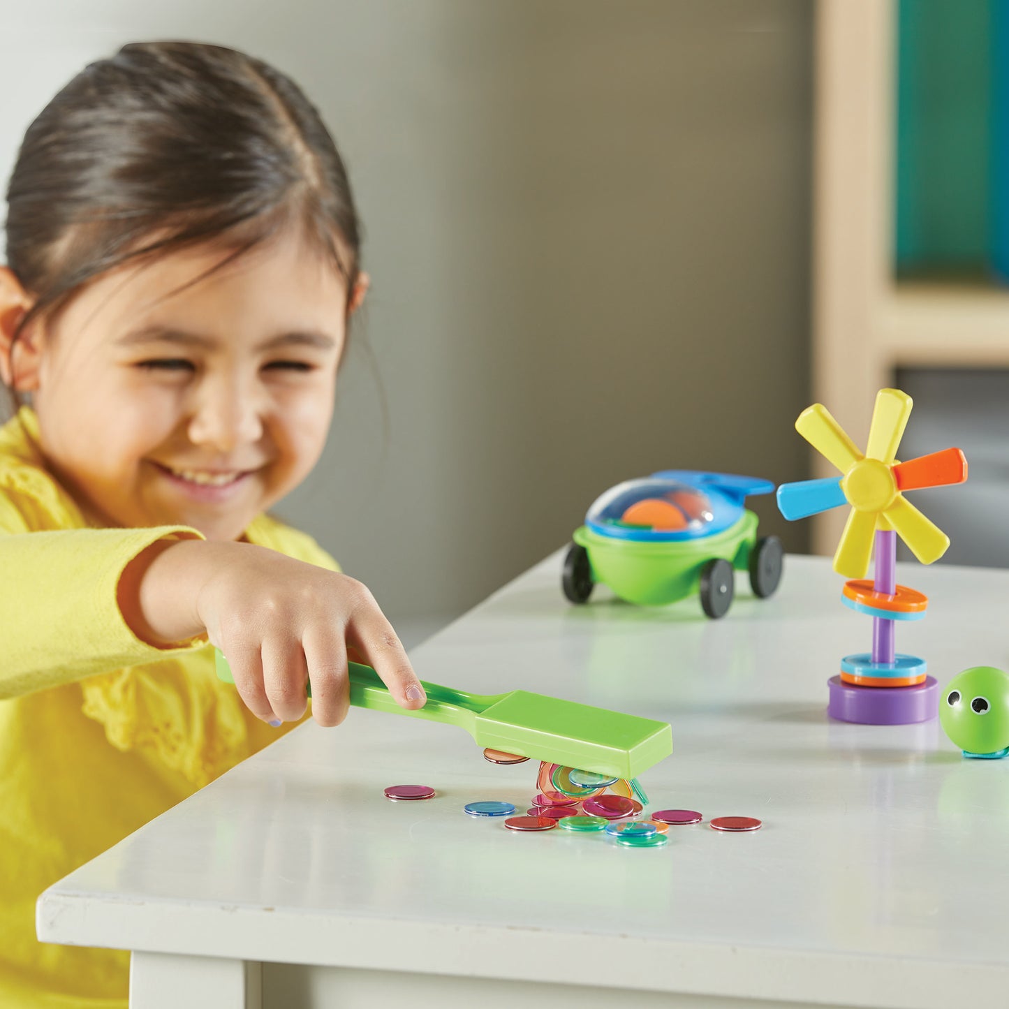 Learning Resources STEM Explorers Mega Magnets