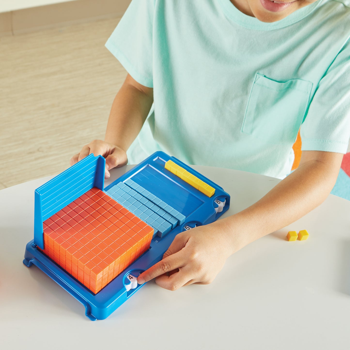 Learning Resources Place Value Frame with Base Ten Blocks